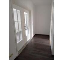 3-Raum-Wohnung zu vermieten - 900,00&nbsp;EUR Kaltmiete, ca.&nbsp; 80,00&nbsp;m&sup2; in Ilmenau (PLZ: 98693)