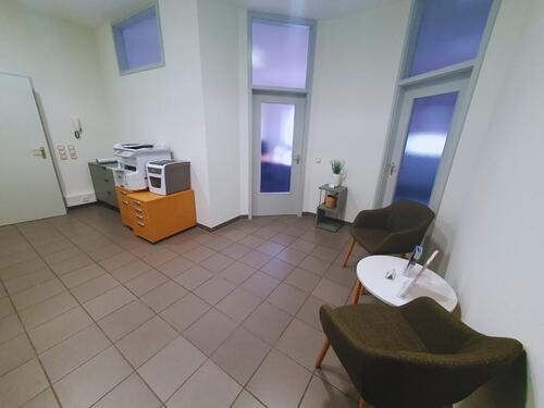 Foto - Sehr gepflegte Bürofläche in der Südstraße 2 in Beckingen!