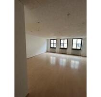 Wohnung in der Innenstadt - 700,00&nbsp;EUR Kaltmiete, ca.&nbsp; 87,00&nbsp;m&sup2; in Saarlouis (PLZ: 66740)