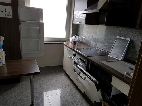 Foto - 2 Zimmerwohnung, EBK, Badewanne, Balkon, Fahrstuhl, Stellplatz