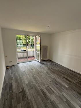 Foto - 2-Zimmer-Wohnung mit Balkon + Stellplatz – sofort frei!