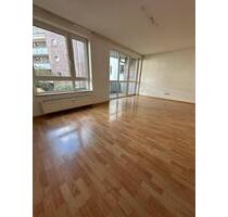 2,5 Zimmer Wohnung zentral & hell mit Balkon - Duisburg Duisburg-Mitte