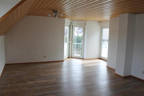 Foto - Sonnige 3 Zimmer DG Wohnung * Sonnenterasse * frei ab 01.01.26