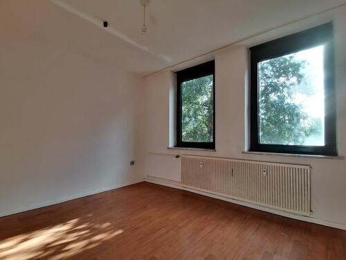 Foto - 4-Zimmer-Wohnung in Haus mit großem Garten