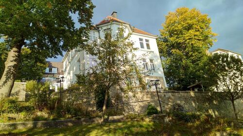 Foto - Sonnige Villa in Südhanglage - 860.000,00&nbsp;EUR Kaufpreis, ca.&nbsp; 486,00&nbsp;m&sup2;