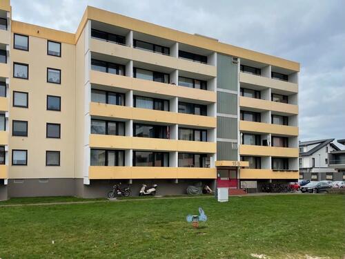 Foto - 1 Zimmerwohnung mit Balkon - 670,00&nbsp;EUR Kaltmiete, ca.&nbsp; 32,00&nbsp;m&sup2;