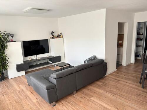 Foto - Helle 3-Zimmer-Wohnung mit 2 Balkonen in ruhiger Lage + Garage