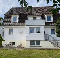 Einfamilienhaus mit großem Grundstück & separatem Baugrundstück - Herbstein