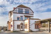 Foto - MAISONETTE APARTMENT IN THE HISTORIC TRAIN STATION BUILDING! Includes parking space and kitchen