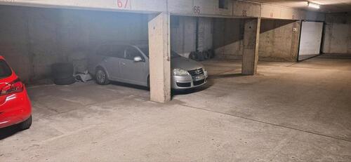 Foto - Tiefgaragenstellplatz Parkplatz Garage