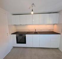 Sanierte Stilvolle 2-Zimmer-Dachgeschosswohnung WG - Frankfurt am Main Innenstadt 3