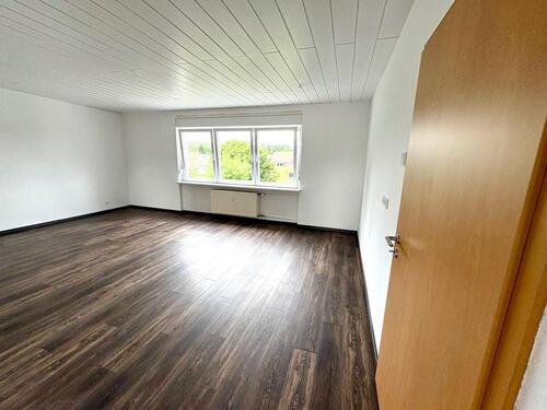 Foto - Top renovierte 3 Zimmer Wohnung Zentrum Dudweiler Uninähe