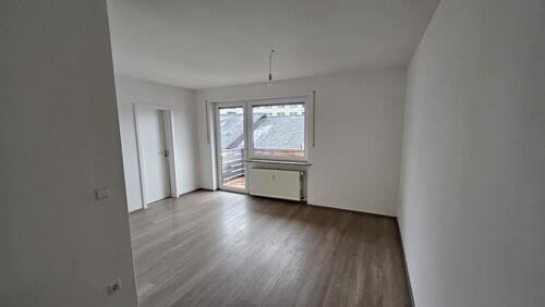 Foto - Attraktives Apartment -1,5 Zimmer - mit großem BalkonStellplatz