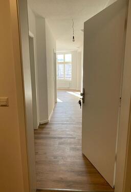 Foto - Helle 1-Zimmer-Wohnung mit AnkleideraumHobbyraum am Bahnhofsplatz in Oldenburg