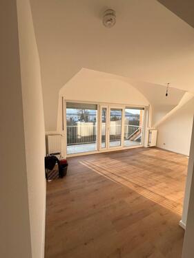 Foto - Moderne 4-Zimmer Wohnung mit Balkon in Butzbach