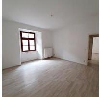 2-Raum-Wohnung, Innenstadtlage - 336,00 EUR Kaltmiete, in Freiberg (PLZ: 09599)