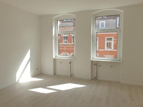 Foto - ++ Vermiete 4 Zimmer Wohnung neu saniert in Zeitz++