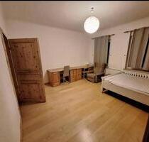 WG Zimmer im Haus ❤️ - 700,00 EUR Kaltmiete, in Berlin (PLZ: 12683) Marzahn-Hellersdorf
