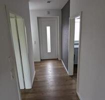 Doppelhaushälfte - 1.100,00&nbsp;EUR Kaltmiete, ca.&nbsp; 110,00&nbsp;m&sup2; in Saterland (PLZ: 26683)