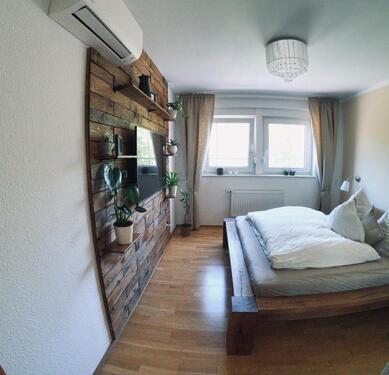 Foto - Moderne 3-4 Zimmer Wohnung mit Dachboden + Sauna + Klima