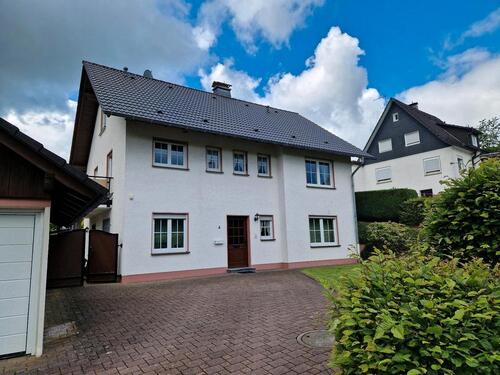 Foto - Wohnhaus Bergneustadt Altstadtnähe 850 m² Grundstück mit Brunnen