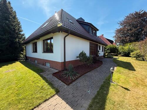 Foto - 7 Zimmer Einfamilienhaus zum Kaufen in Großhansdorf