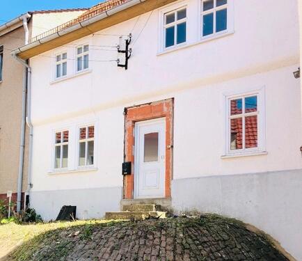 Foto - Kostengünstiges Eigenheim in Treﬀurter Altstadt