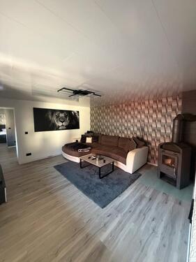 Foto - Haushälfte zu vermieten - 850,00&nbsp;EUR Kaltmiete, ca.&nbsp; 100,00&nbsp;m&sup2;