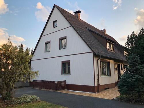 Foto - Wohnhaus Doppelhaus-Hälfte, ausbaufähig in schöner Lage