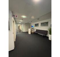 Moderne Büroflächen Wiesbaden - Parkplätze, Teilvermietung mögl. - Frankfurt am Main Bonames