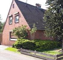 Einfamilienhaus in Osterrönfeld mit großem Grundstück