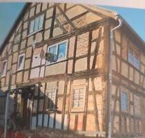 Haus Denkmalobjekt zu Verkaufen 200qm Wohnfläche + 2 Garagen - Meiningen