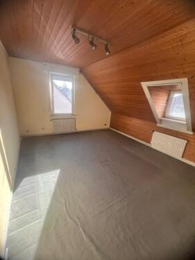 Foto - 3 Zimmer Wohnung mit ca. 55qm im DG in Wiesbaden-Erbenheim