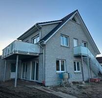 Bestlage top Ausstattung KfW 40 in Rastede 3 Zimmer Abstellraum