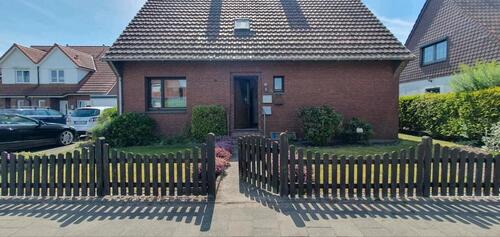 Foto - gepflegtes Einfamilienhaus mit großem Grundstück