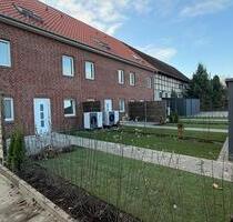 Reihenhaus, Neubau, in ruhiger Lage mit Zugang zur Oker - Braunschweig Heidberg-Melverode