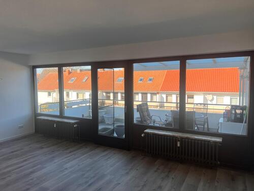 Foto - 3-Zimmerwohnung mit großer Dachterrasse + EBK