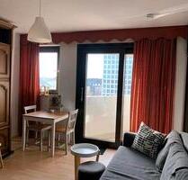 1 Zimmer Apt mit Traumblick über München + Schwimmbad Sauna