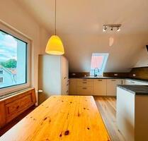 Charmante 4-Zimmer-Dachgeschosswohnung - Lindenberg im Allgäu