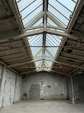 Foto - Vielseitiger Gewerberaum: 343,66 qm Halle in Zossen