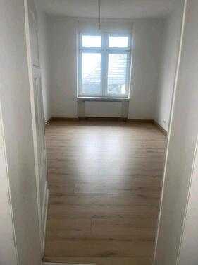 Foto - 3 Zimmer Wohnung - 550,00&nbsp;EUR Kaltmiete, ca.&nbsp; 85,00&nbsp;m&sup2;