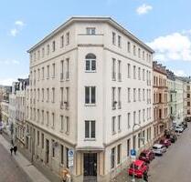 WG´s Aufgepasst! 6,5-Raumwohnung mit Einbauküche in der Röserstraße zu vermieten! - Halle (Saale)
