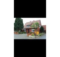 Resthof, Mehrfamilienhaus + 49 KWp PV, 9.600qm in Werlte