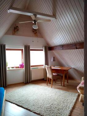 Foto - WG Zimmer kleine Wohnung in einem renovierten Bauernhaus