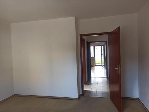 Foto - 2 Zimmer Mehrfamilienhaus, Wohnhaus in Hockenheim