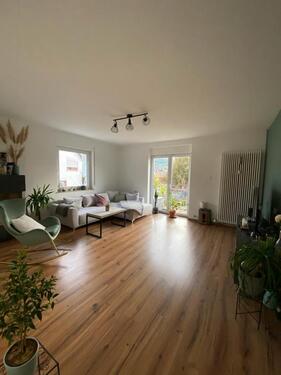 Foto - Lichtdurchflutet 3 Zimmerwohnung zentral mit 16 qm Balkon