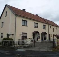 Geräumiges Wohn-Stallgebäude mit Nebengelass - Ebersbach