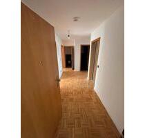 Moderne Wohnung 3ZKB - Lauingen (Balkon, EBK & TG) - Lauingen (Donau)