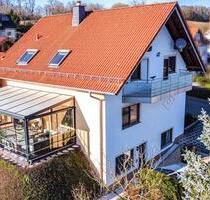 Attraktives Einfamilienhaus mit Wintergarten - Gedern