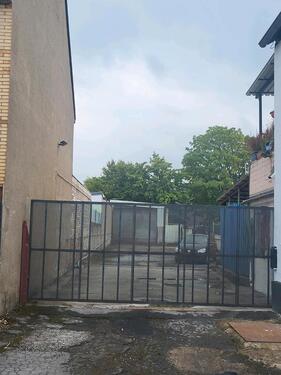 Foto - Gewerbefläche mit Halle in Hilden